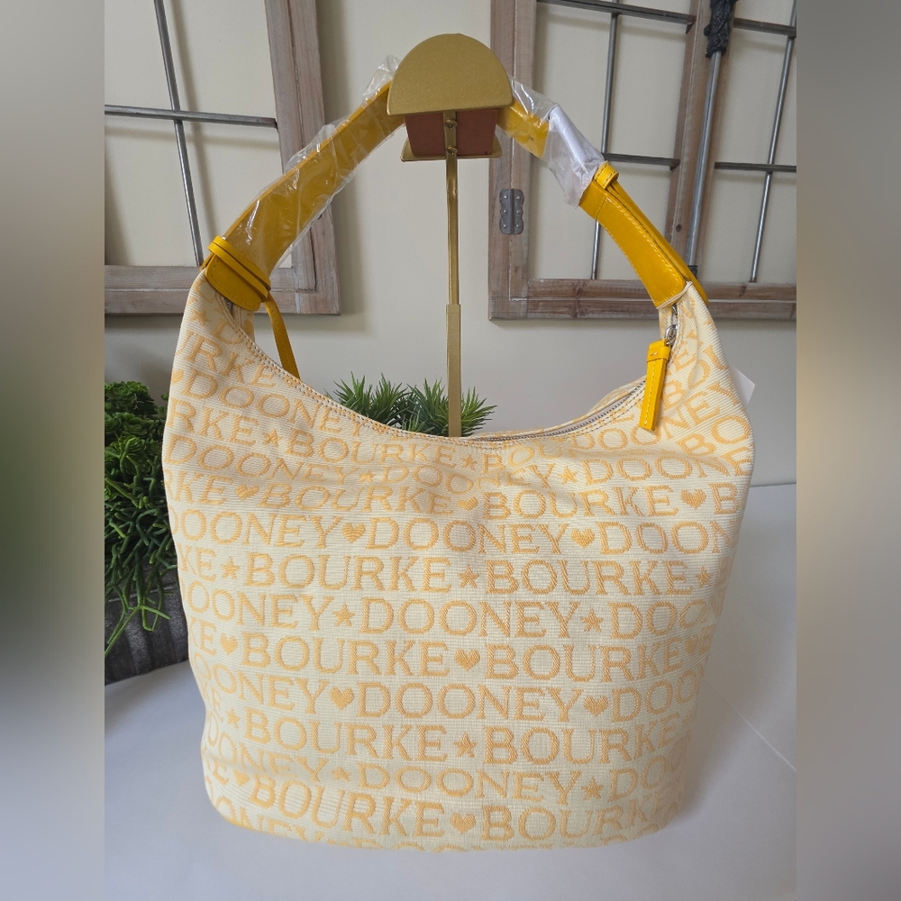 Dooney & Bourke Large Bucket Bag Sunflower Logo Canvas Leather Trim- New - Picture 11 of 16
